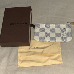 Authentic Louis Vuitton key pouch
